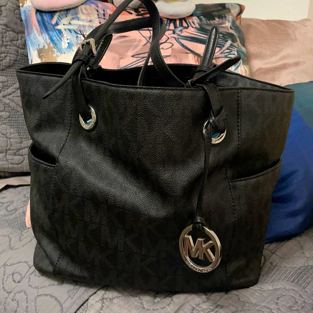 Michael Kors Tote and Wristlet